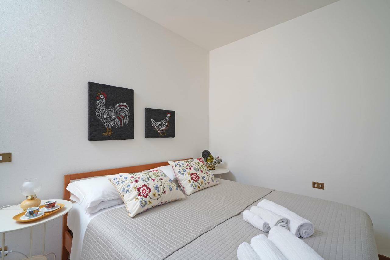 Torri Centro Apartment Torri Del Benaco Bagian luar foto